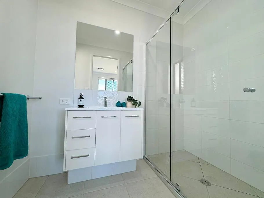 Family-Friendly Getaway In Heathwood Apartment Doolandella Australia